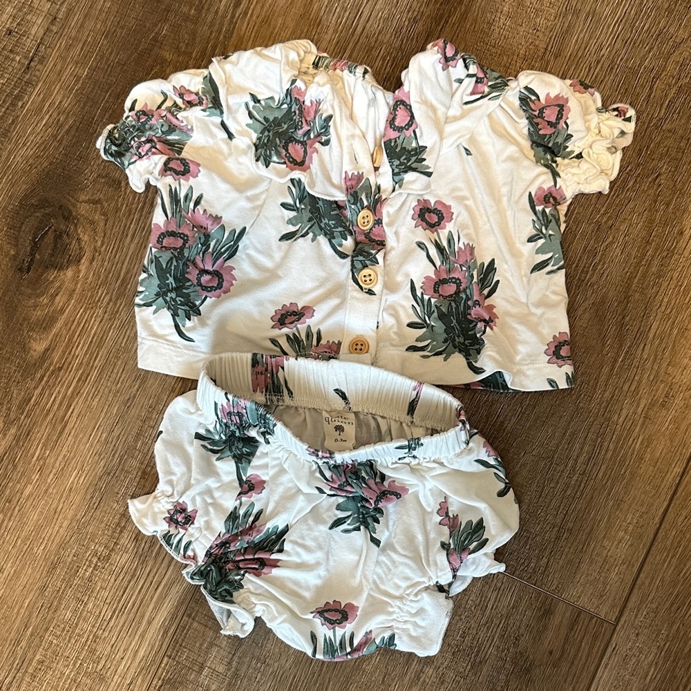Floral Print Top and Bloomers Set
